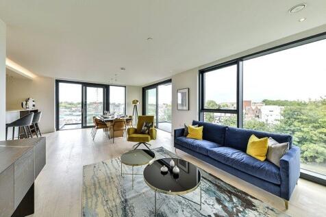 Lighterman Tower, Harbour Avenue, SW10 photo 4