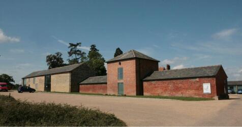 PT Manor Farm Court 1 2018.jpg