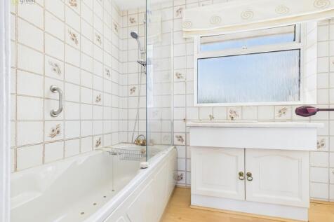 CAM03830G0-PR0184...