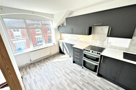 Regent Street, Kettering, Northants photo 3