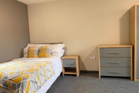 Room 4 - Studio