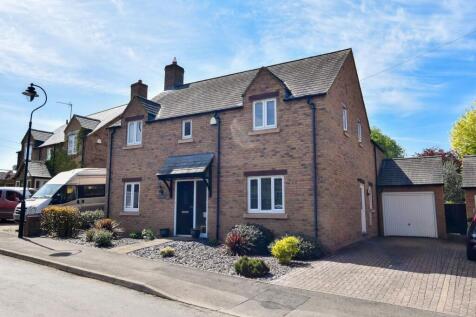 9 Farthingstone Road