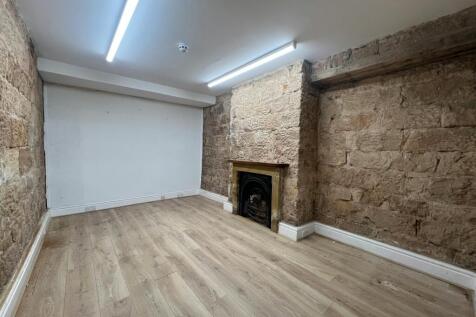Retail Property (high street) to rent Image 10