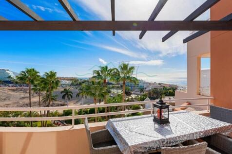 Terrace with sea view