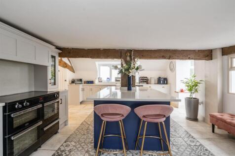 Old Grove Farm_37.jpg