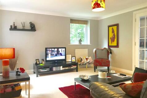 Living Room (1)