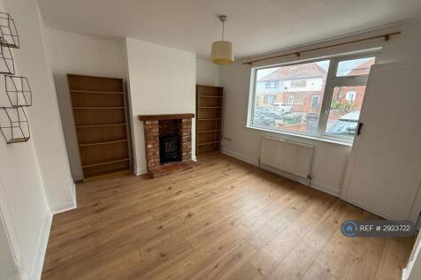 Winster Drive, Leicester, LE4 photo 3