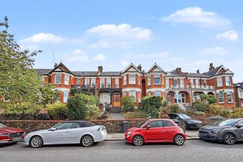 64 Dukes Avenue, Muswell Hill, London N10 2PU
