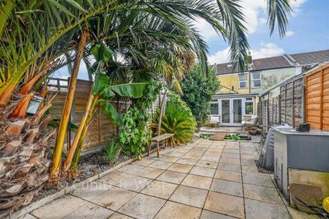 Patio / Decking