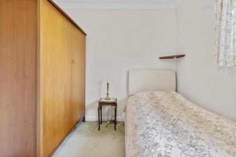 bedroom three #2.jpg