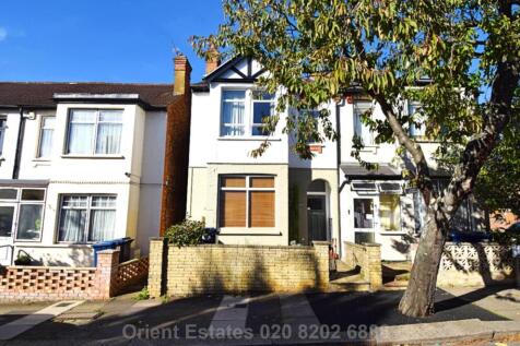 London, NW4 - property photo