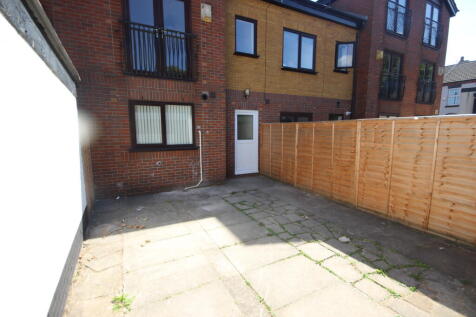 Mostyn Hall, Gainsborough Road, Liverpool photo 3
