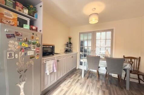 Greenfinch Road, Castle Bromwich B36 photo 3