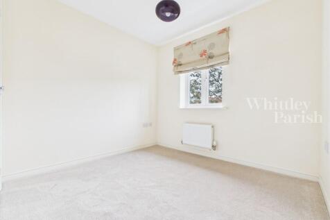 CAM04332G0-PR0586...