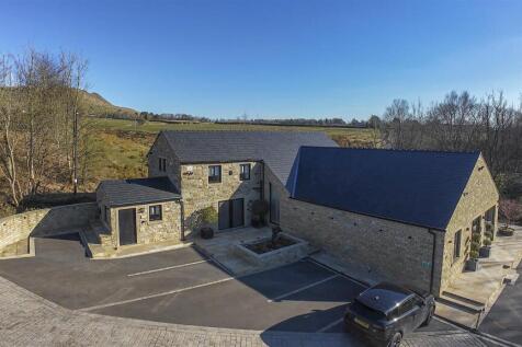 The Farmhouse &amp; Apartments