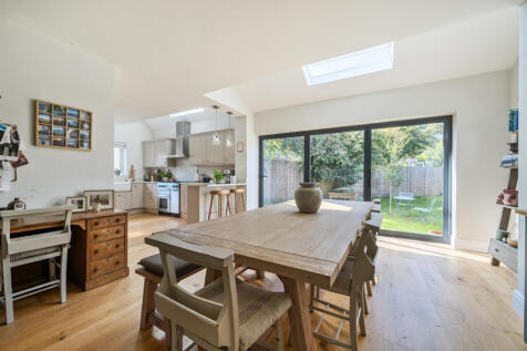 1356955-6-68cd6df...