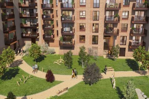 London, W3 - property photo