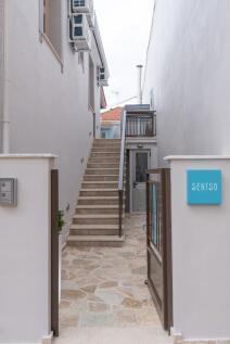 External stairs