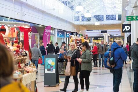 Loreburne Shopping Centre   Image 9.jpg