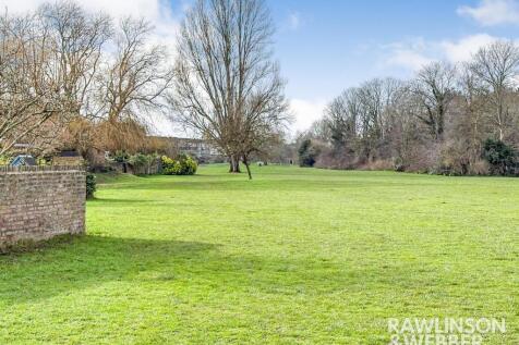 WhatsApp Image 2026-02-10 at 10.01.33.jpg