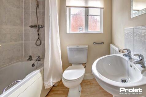 Alicante Way, Norwich NR5 8BX photo 4