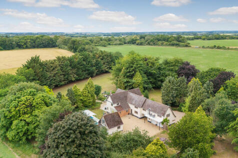 Stanton Manor aer...