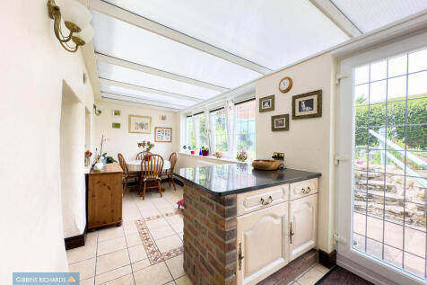Sun Room/Dining Room