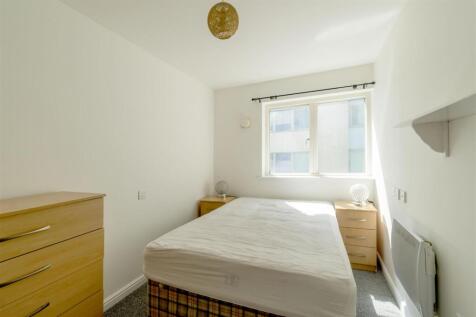 Bedroom 2.jpg