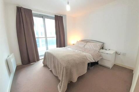 The Picture Works, 42 Queens Road photo 5