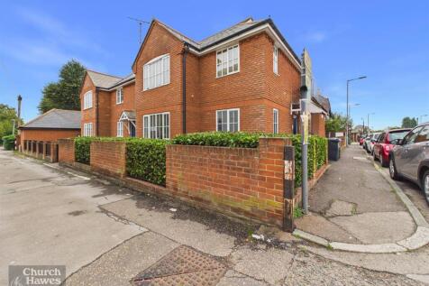 1-bed flat on Mill Road, Maldon, £950/mo