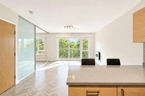 Arctic House, London, NW9 photo 4