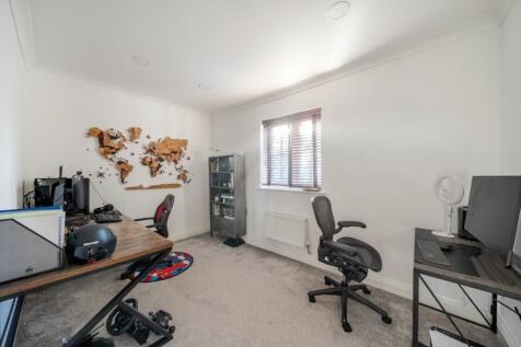 1384298-18-6926de...