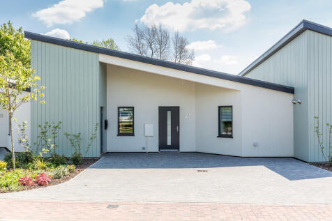 Woodlands Edge-02...