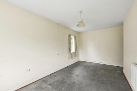 Bedroom 1 - 03 T202602111156.jpg