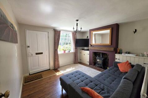 Talbot Road, Hawkhurst photo 3