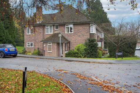 Northwood, HA6 - property photo