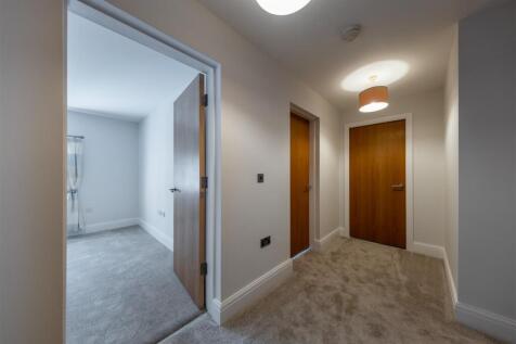 8 Petherton House-022.jpg