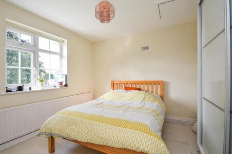 18 Corfton Drive - Bedroom 2.jpg
