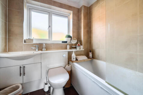 1380724-9-69147d6...