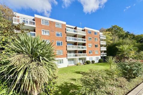 Bournemouth, BH4 - property photo