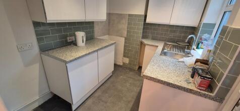 Railway Street, Northfleet, Gravesend, Kent, DA11 photo 4