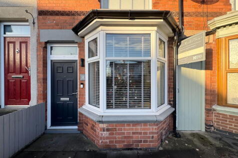 Loughborough, LE12 - property photo
