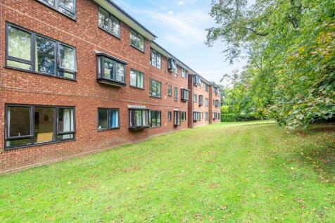 Keston, BR2 - property photo