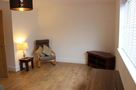 Arrowe Avenue, Wirral photo 3