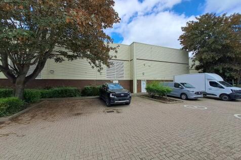 Unit 4a Avant Business Centre - External (3).jpg