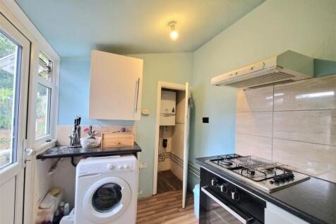 Dagmar Avenue, Wembley photo 4