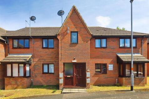 Whites-Rise-Irthlingborough-One-Bedroom-Newly-Refu