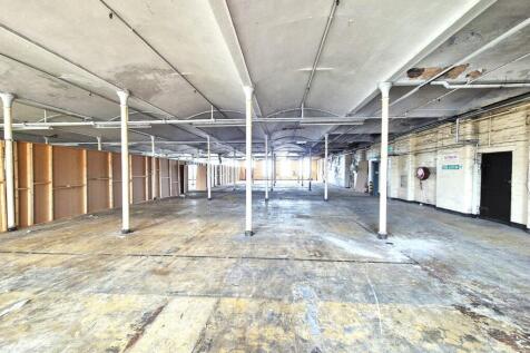 Distribution Warehouse to rent Image 3