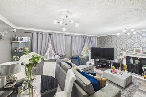 Slough, SL3 - property photo