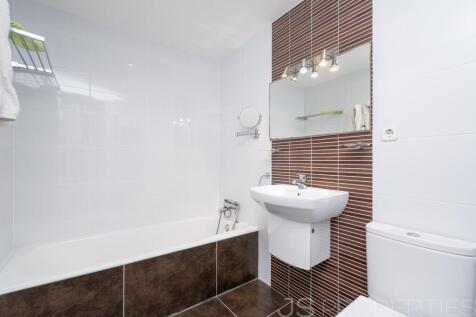 Penthouse in Gotmar with 3 Bedrooms and Sea View